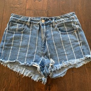pacsun striped shorts!